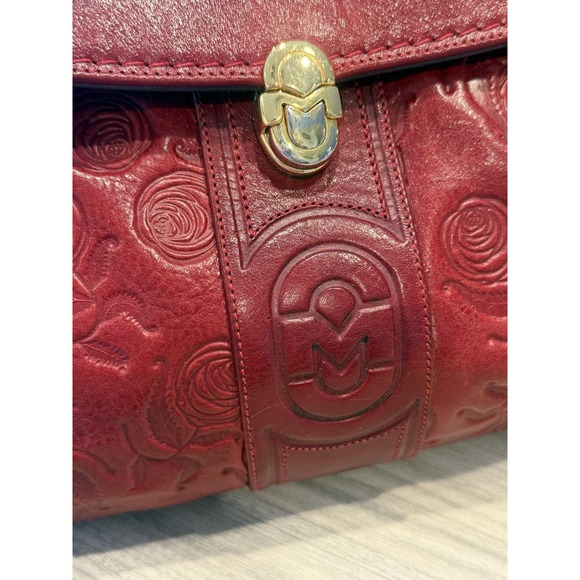 Marino Orlandi Red Embossed Leather Shoulder Bag Floral Tooled Gold Hardware - Picture 5 of 14